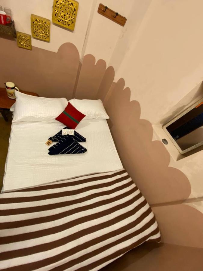 Narayana Haveli Hotel Varanasi Eksteriør billede